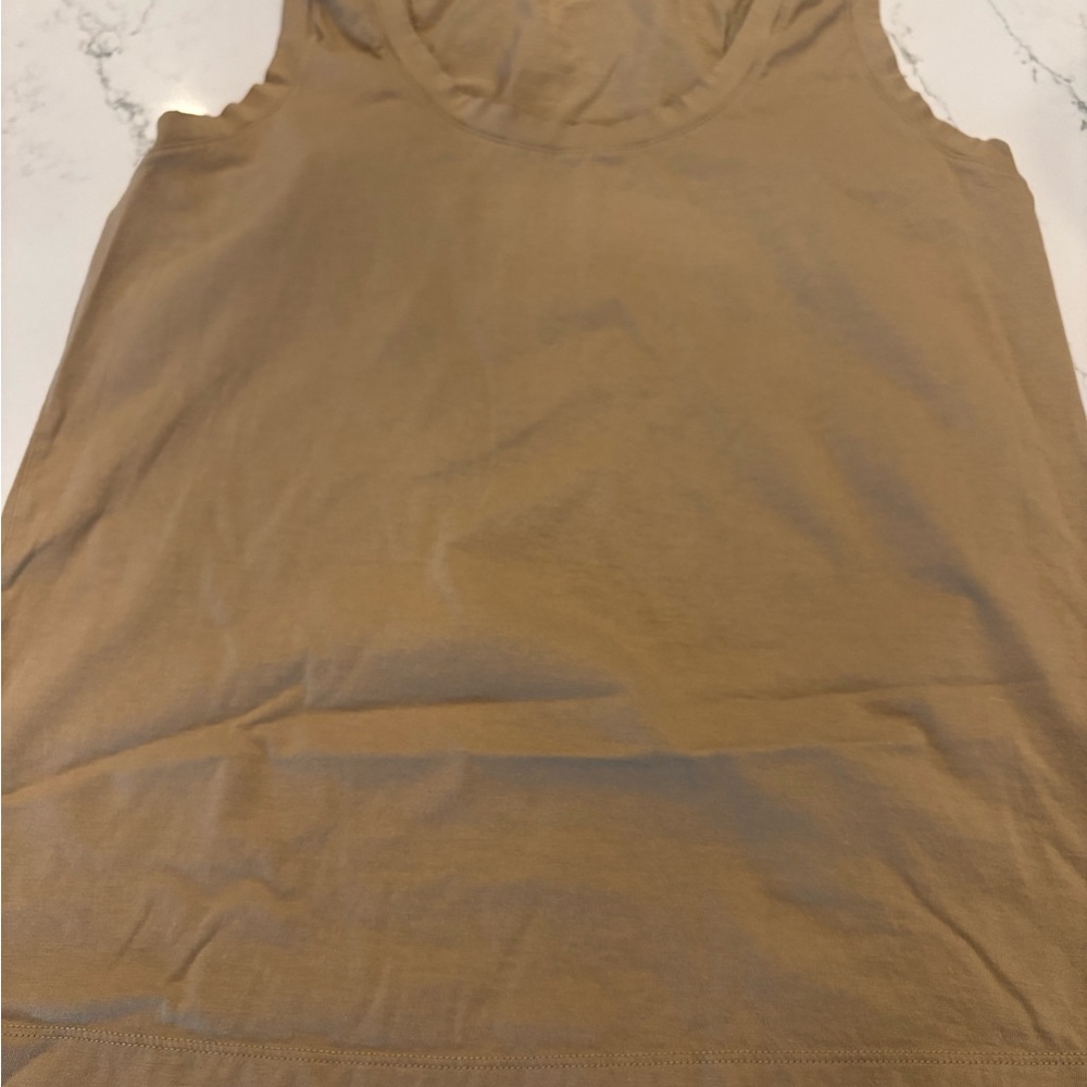 Banana Republic Tan Women's Tank Top - Picture 3 of 6
